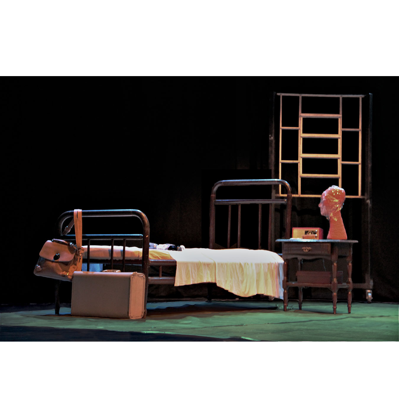 paredes 2 compac.jpg